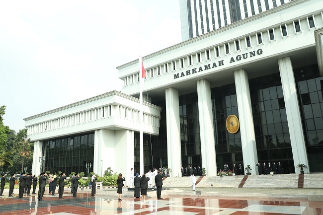 Hakim Agung Harus Berani Membuat Terobosan